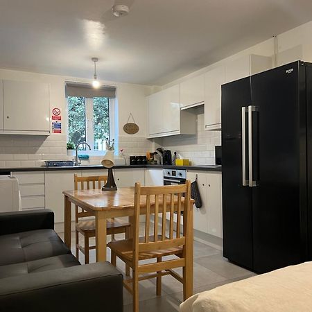 Lovely Double Rooms In Euston & Square In Central Londra Exterior foto
